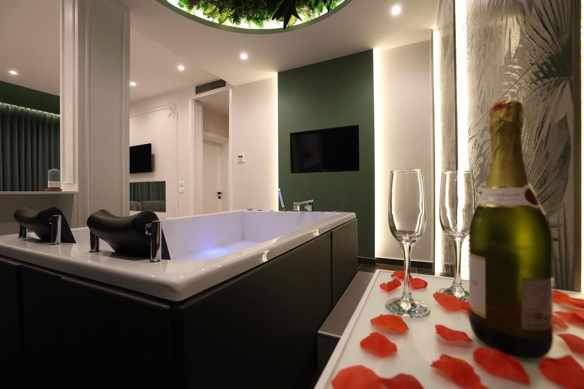 Hotel Elvis Mjull-Bathore Экстерьер фото