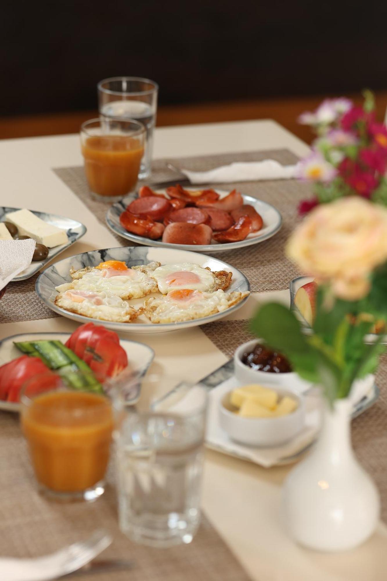 Hotel Elvis Mjull-Bathore Экстерьер фото