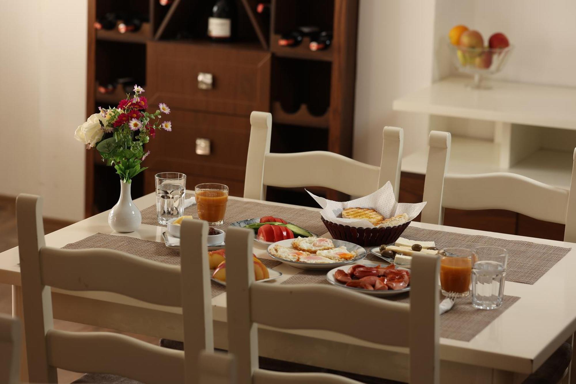 Hotel Elvis Mjull-Bathore Экстерьер фото